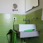 B&B L' Arcobaleno 풀라