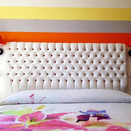 L'arcobaleno Bed & Breakfast 4*