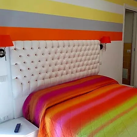 L' Arcobaleno 3*